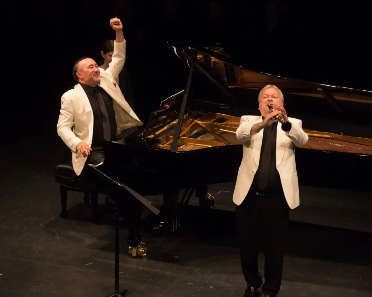 Jon Kimura Parker, Michael Collins - Photo Credit Barry Carlton Jon Kimura Parker, Michael Collins - Photo Credit Barry Carlton